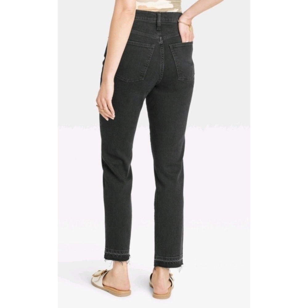 Universal Thread High Rise 90s Slim Jeans - Picture 10 of 14